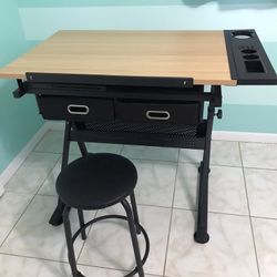 Art Desk