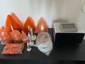 Vacuum Therapy Machine w/ Attachments