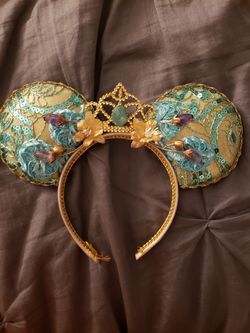 Beautiful Aladdin mickey ears