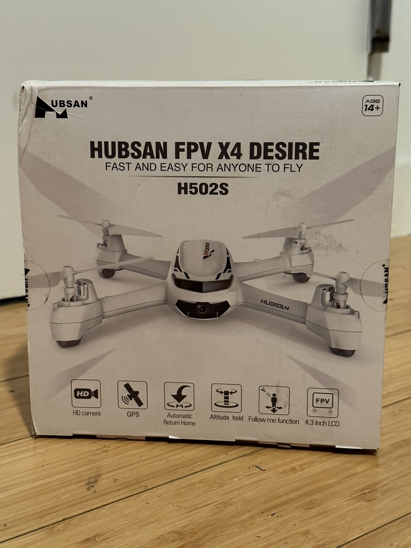 Hubsan FPV X4 Desire H502S Quadcopter Drone With HD Camera