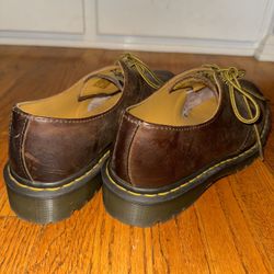 Dr Martens Brown 