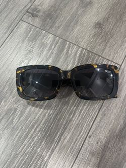 Quay Australia Sunglasses -Yada Yada 