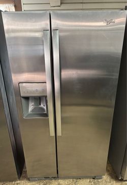 Ice Cold Refrigerator- Water & Ice Dispenser
