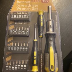 Sterling Tools. 31 Piece Ratchet, Screwdriver, Wrench Set. New. 