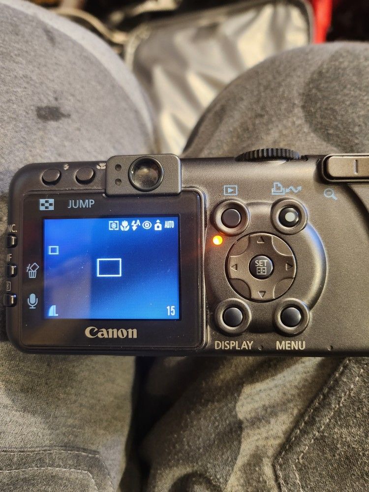 Canon Powershot S70
