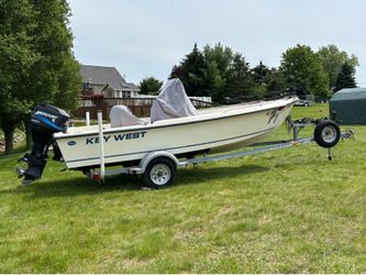 Key West  1720 Sportsman  17’