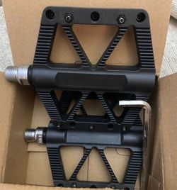 9/16" Bicycle Pedals, Mountain MTB BMX Pedals
