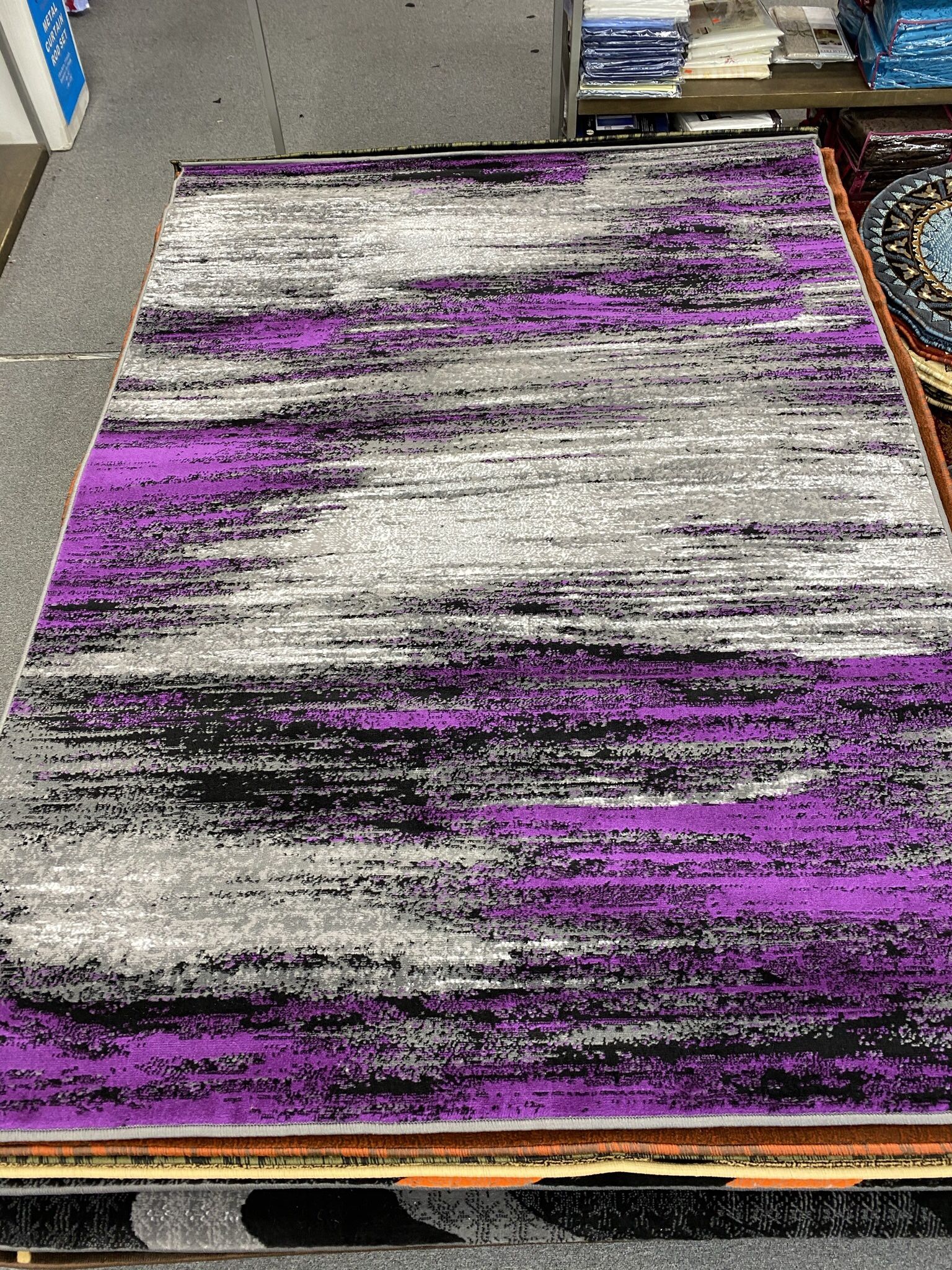 Brand New Area Rug Gray And Purple Color 5x7 Feet
