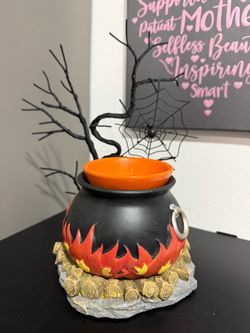 Scentsy Hocus Pocus Warmer