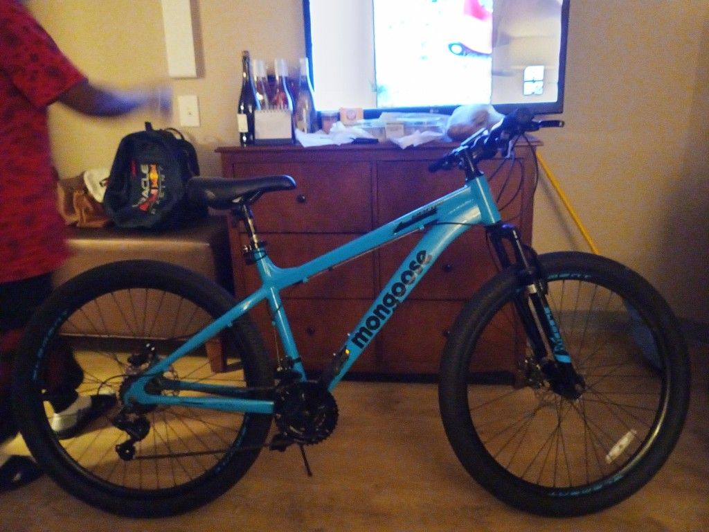 Mongoose Limestone 26" Men's Mountain Bike - Blue
