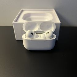 Airpods Pro 2nd Generation - USB C Charging