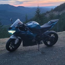 2021 KAWASAKI Ninja ZX-6R