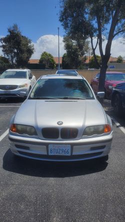 2001 BMW 325i