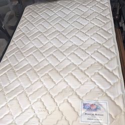 Queen Size Mattress And Box Spring 