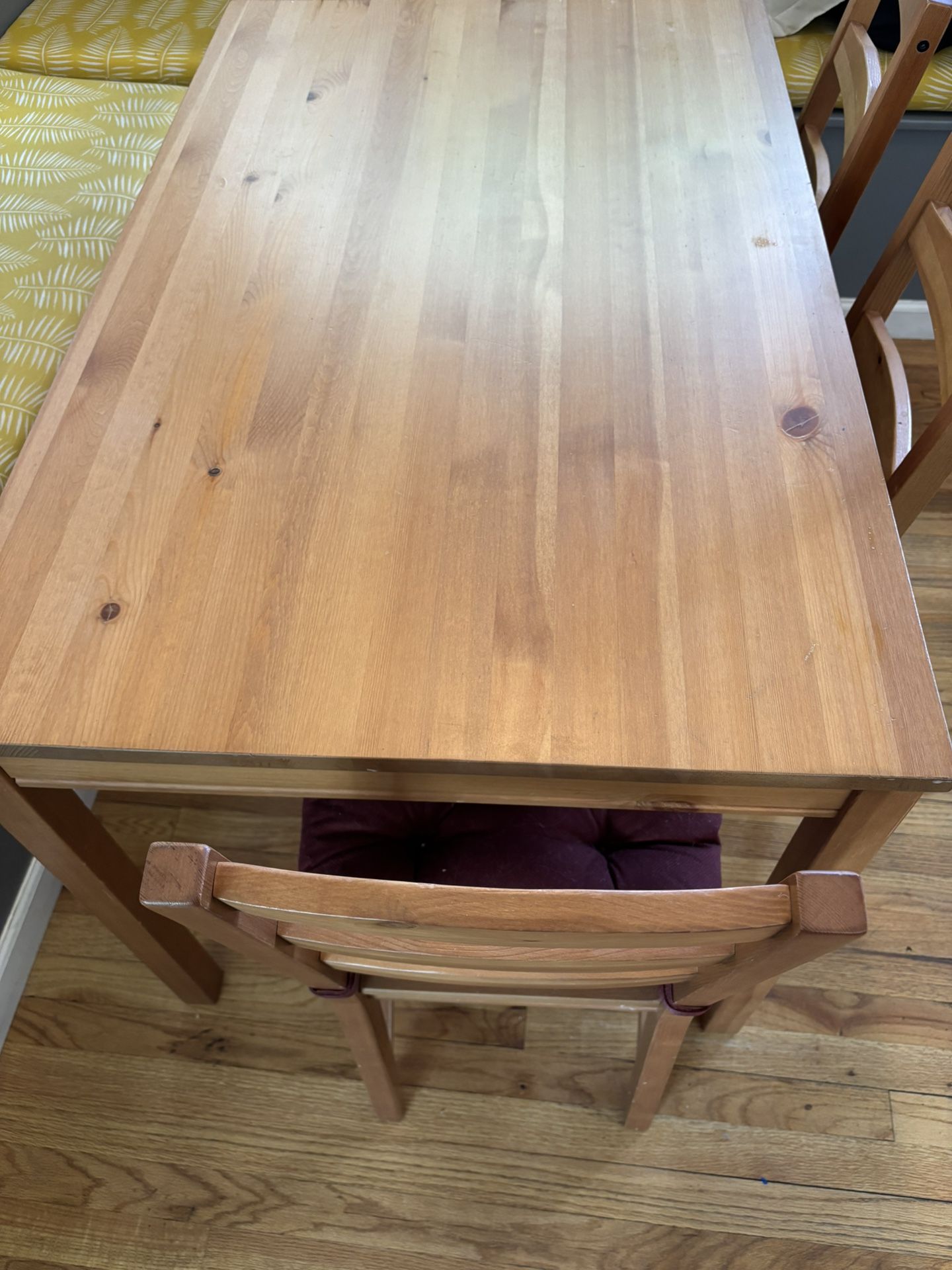 Dinning Room Table & 4 Chairs - $115| Can deliver!