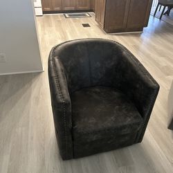 Swivel Chair 