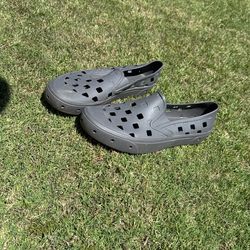 Croc Vans