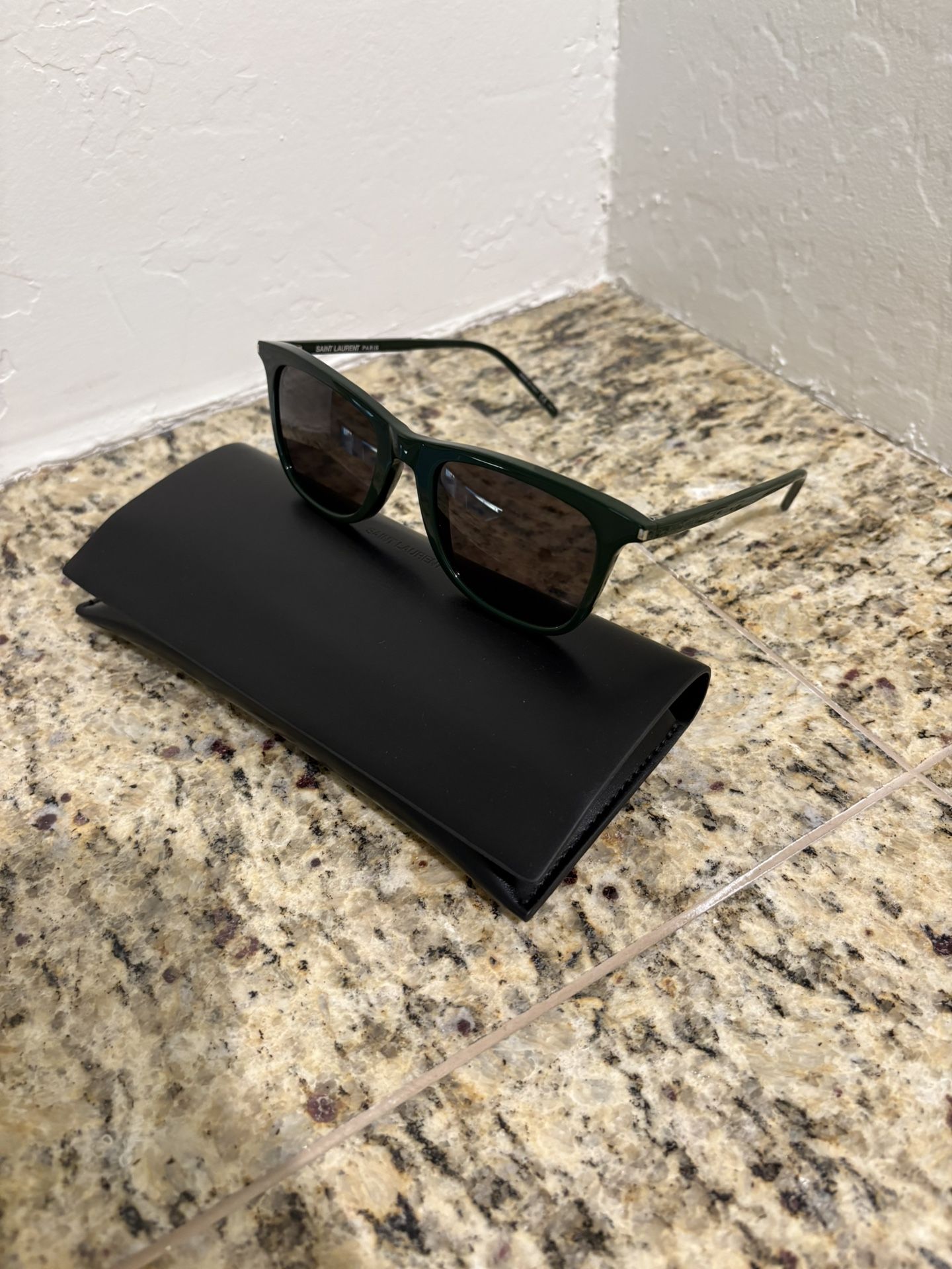Saint Laurent Wayfarer Tinted Sunglasses