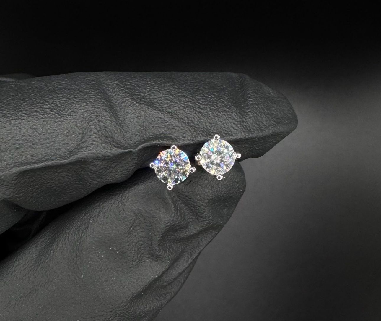Moissanite earrings .5CT
