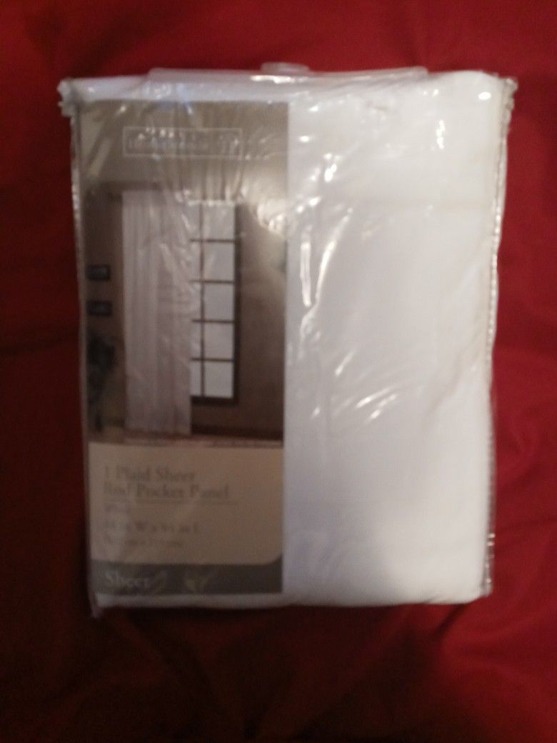 Hometrends Plaid Sheer Rod Pocket Panel