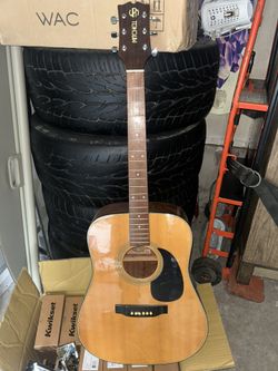 MITCHELL Guitar 