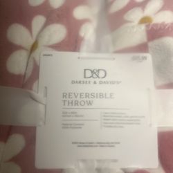 Bran you gorgeous throw with daisies would make a great gift