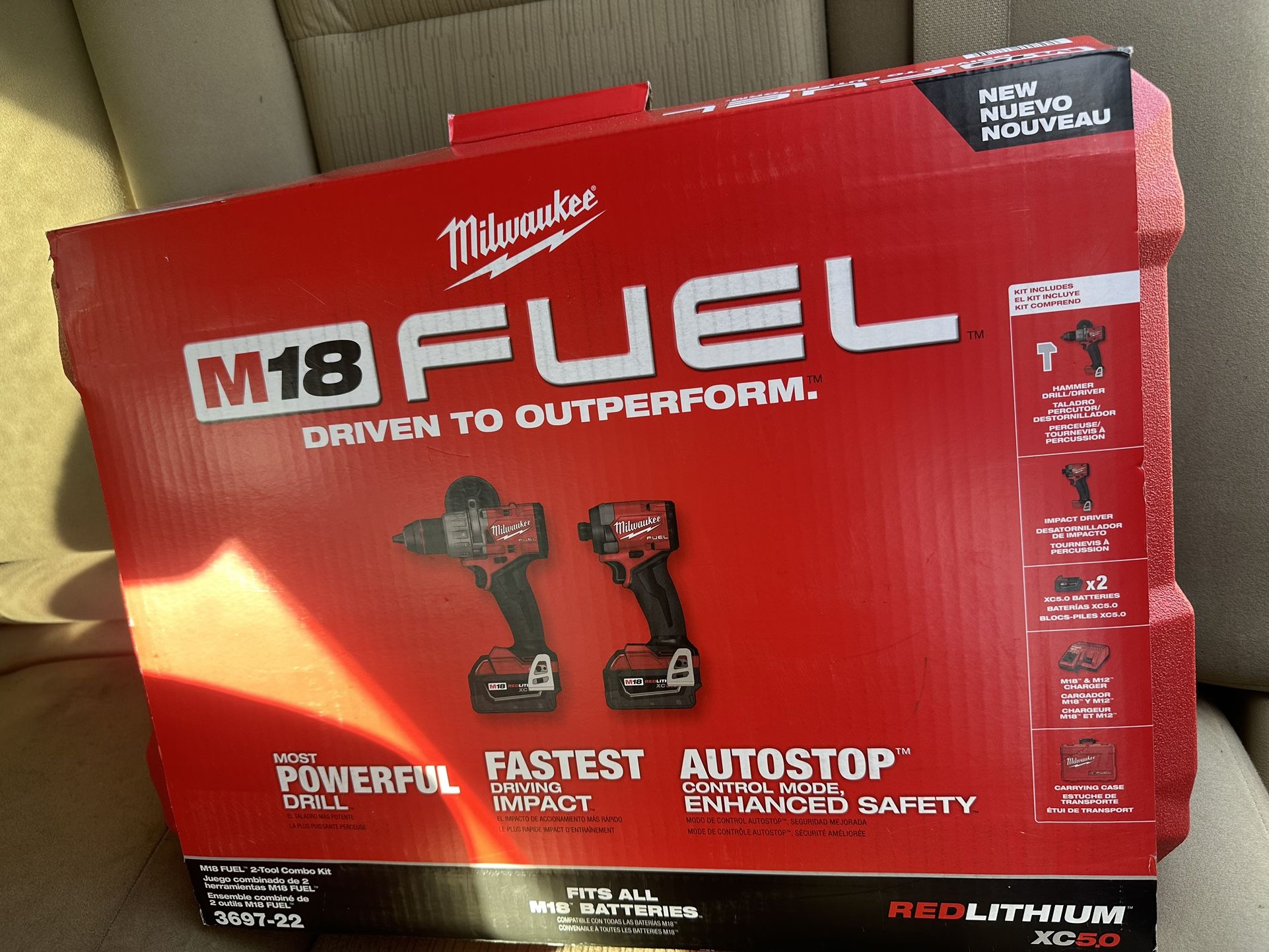 M18 FUEL 18V Lithium-Ion Brushless Cordless Hammer Drill and Impact Driver Combo Kit (2-Tool) 