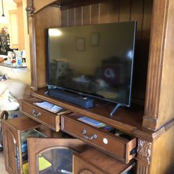 Entertainment Unit