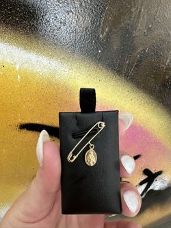 14k VIRGEN MILAGROSA PIN
