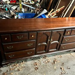 Antique Bedroom Set 