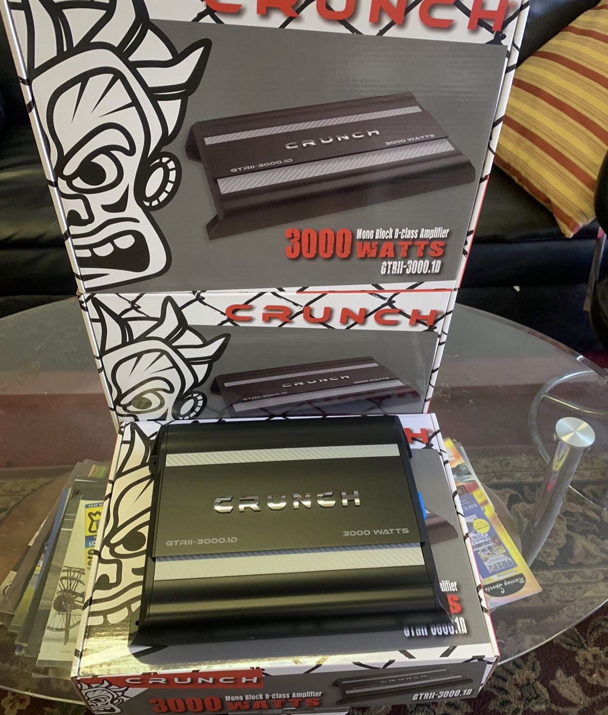 Crunch Car Audio Car Stereo Amplifier . 3000 watts Class D With Remote Bass Knob . New Years Flash Sale $99 While They Last . New