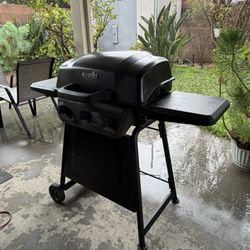 Char-Broil Propane Gas Grill – Works Great