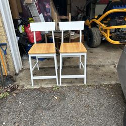 2 Counter Height Stools