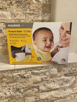 Medela Breast Pump, Pump in Style with MaxFlow, Electric Breastpump, Closed System, Portable