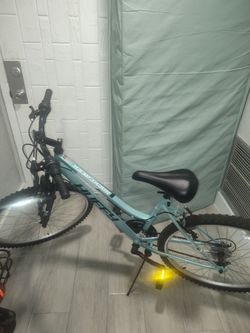 For sale 1 matress 1 bicicleta 1 electric scooter