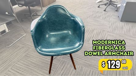 Modernica Case Study Fiberglass Dowel Armchair
