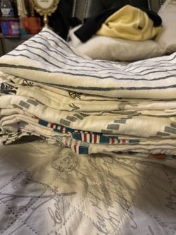 Baby muslin  blankets/ swaddles