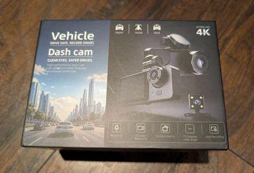 Dash Cam 4k 3 camera New open box