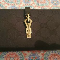 GUCCI Long Wallet Authentic 