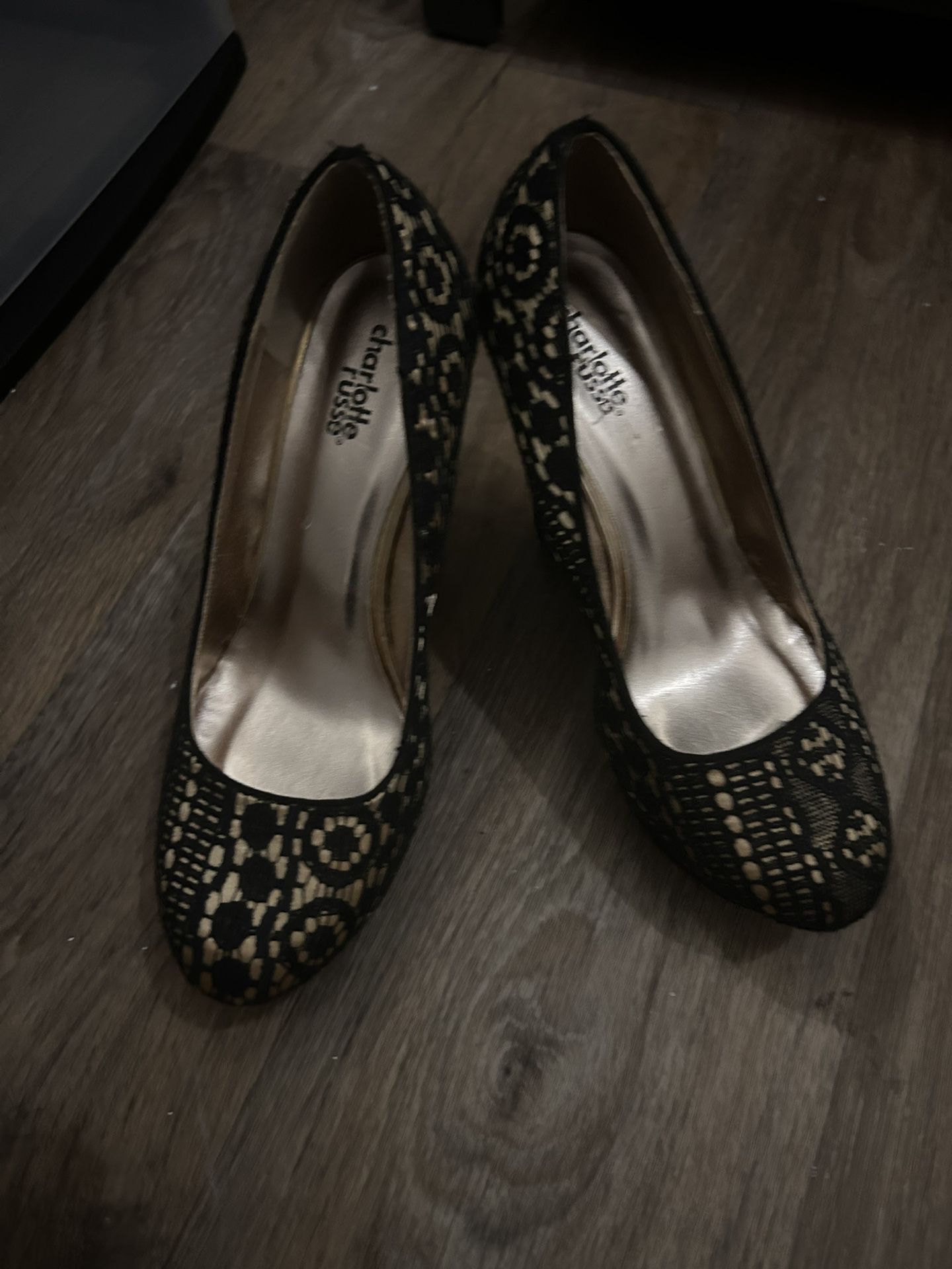 Black heels brand new size7 $10