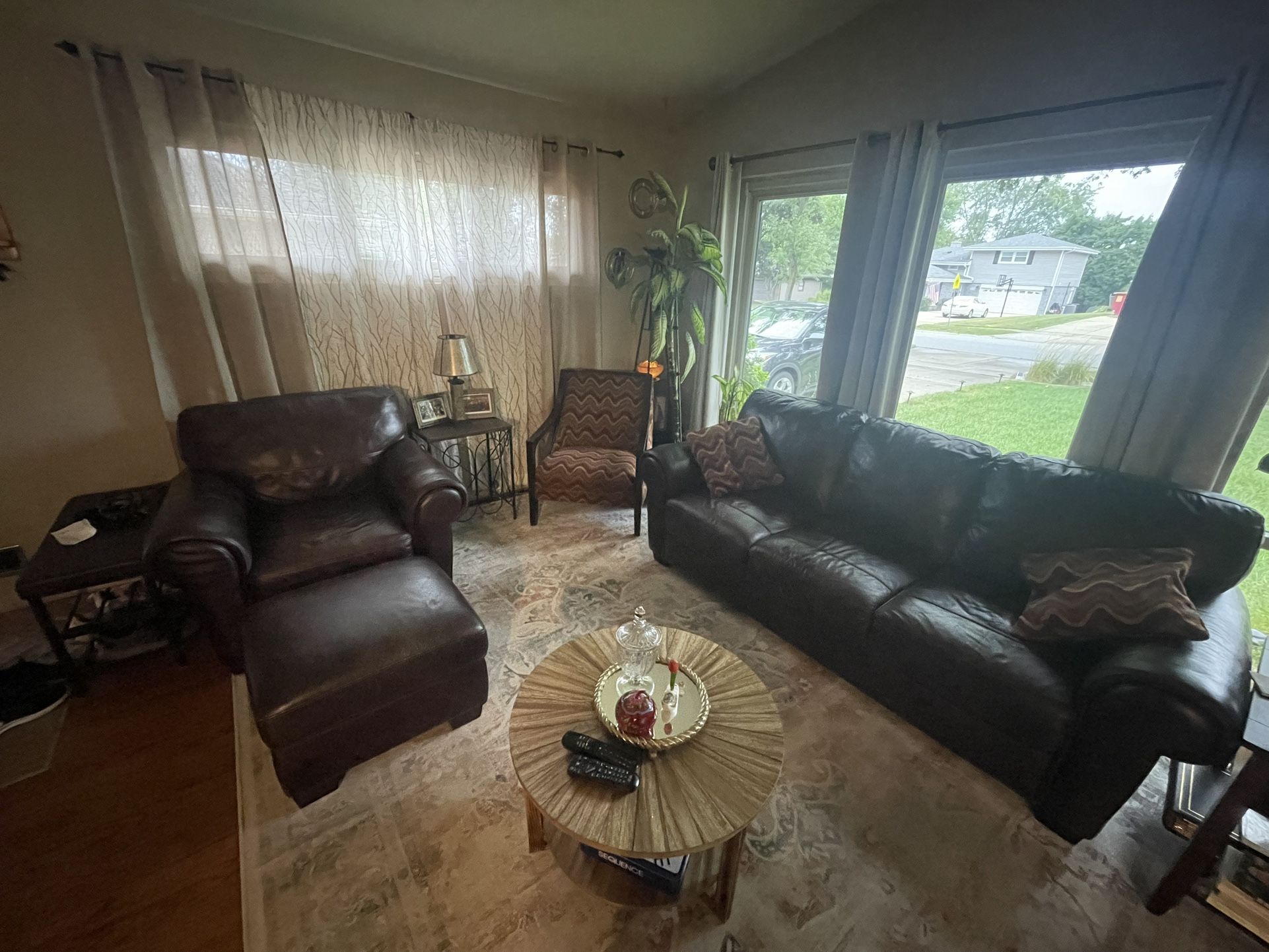 Art Van Real Leather Living Room Set