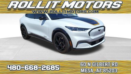 2022 Ford Mustang Mach-E