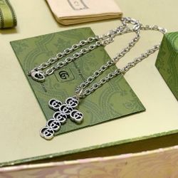 Latest star-style luxury silver chain necklace