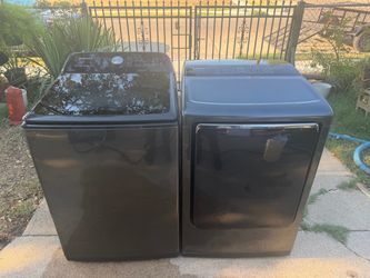 Samsung Washer and Dryer Set Black electric