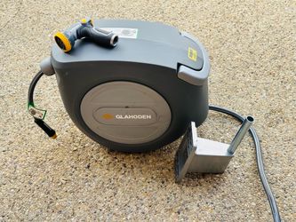 GLAHODEN 5/8 in x 115 ft Retractable Garden Hose Reel with Metal Bracket Wall Mount, Any Length Lock,Auto Rewind, UV Resistant,Heavy Duty, 180° Swivel