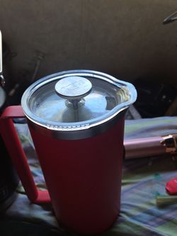 Yeti Pitcher & French Press