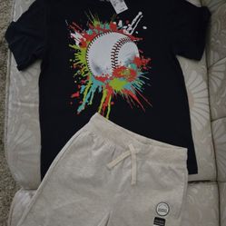 Boy's Short And Tee Set Size 4T 