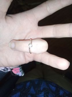 10kt White Gold With Diamond Ring 