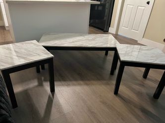 Coffee table set