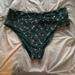 High Waisted Women’s Hollister Swim Bottoms 